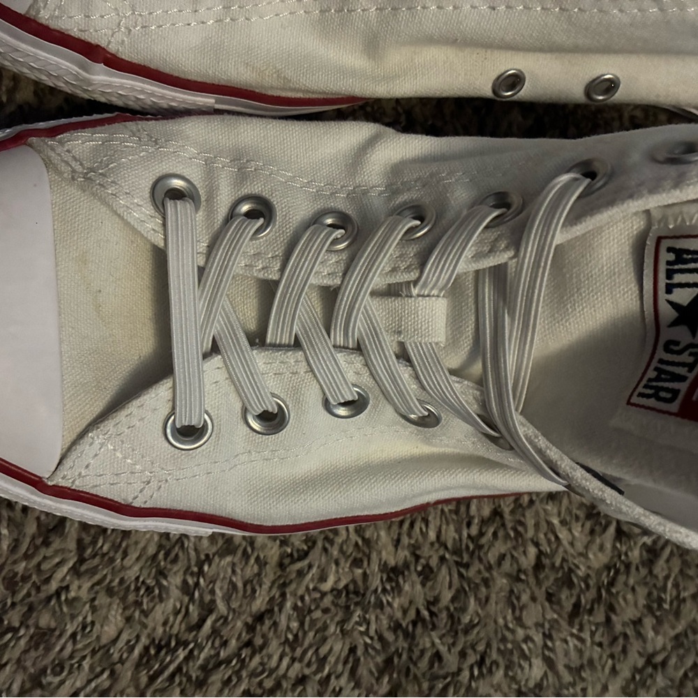 Converse Off-White Canvas Sneakers with Red Accents Mens 10.5 / Womens 12.5 - Picture 2 of 6